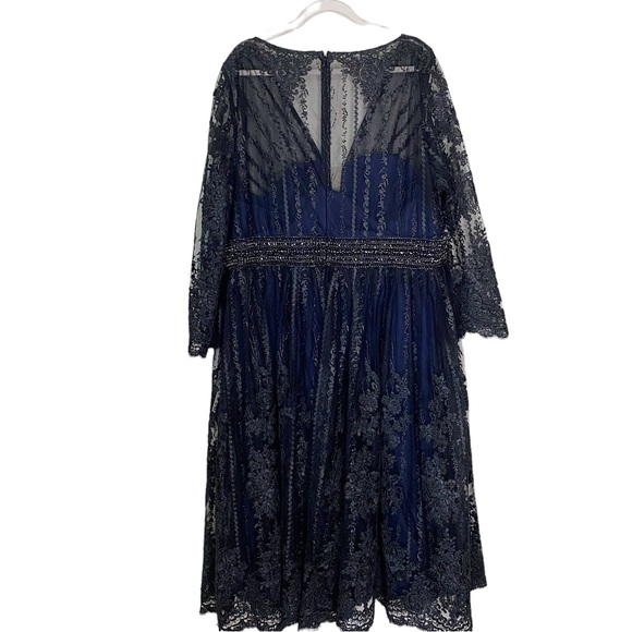 Mac Duggal Midnight Blue Black Lace Faux Wrap Illusion Long Sleeve Gown Size 22W - Picture 5 of 8